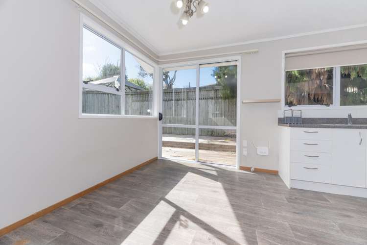 14 Florence Daly Place Mt Roskill_11