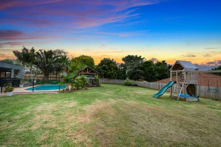 8 Cloverfields Drive Waimauku_5