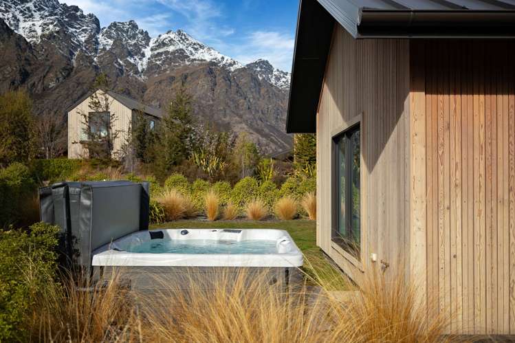 2 Appin Court Jacks Point_37