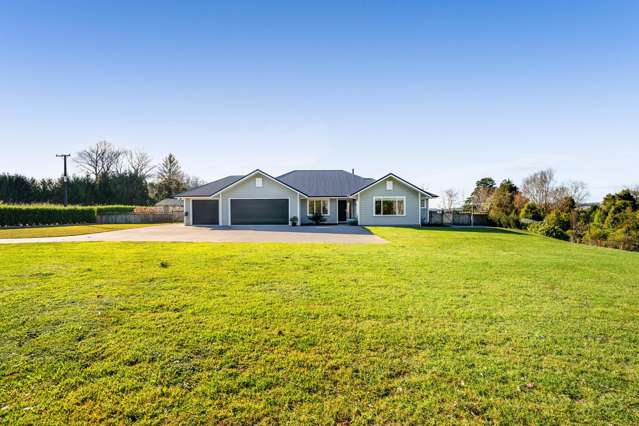 1199 Egmont Road Egmont Village_2