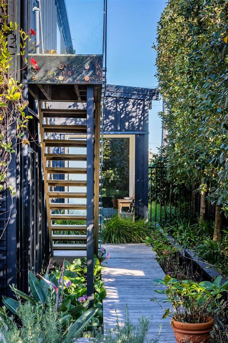 26 Wicklow Road Narrow Neck_21