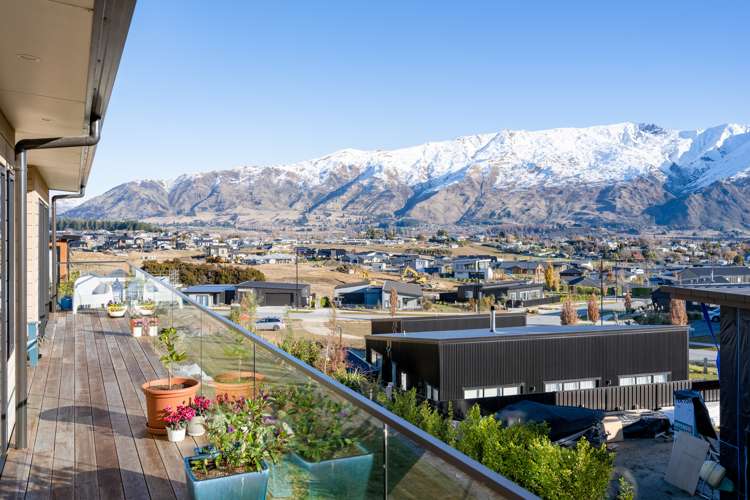 9 Barclay Place Wanaka_7