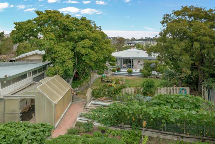 19 Richardson Avenue Burleigh_18