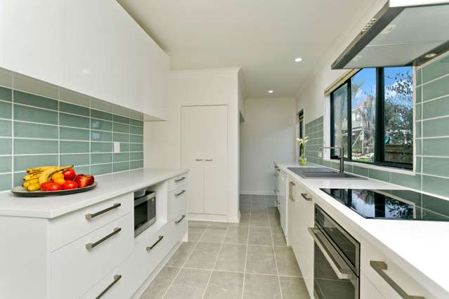 2/22 Cresta Avenue Beach Haven_1
