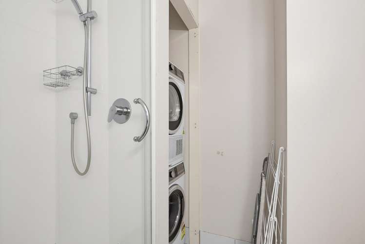 15/51 Adams Terrace Kelburn_9