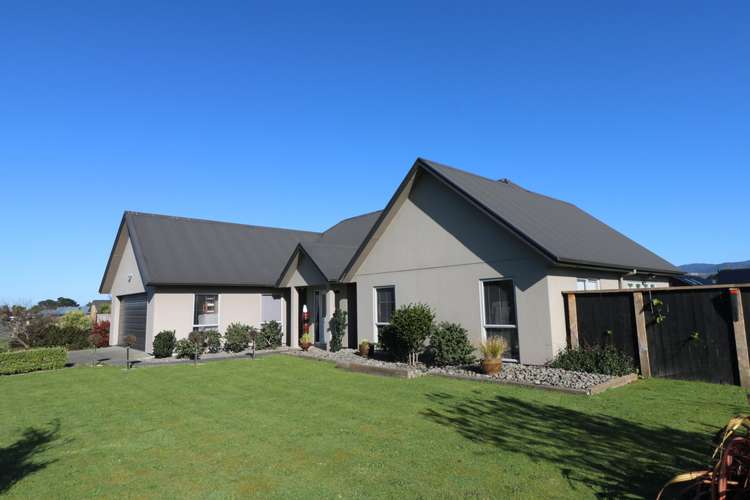 23 Carrington Drive Carterton_23