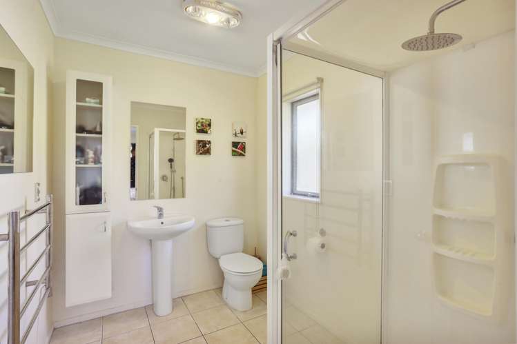 9 Panckhurst Drive Woodend_14