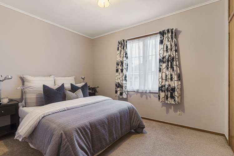 2 Kohekohe Street New Lynn_12