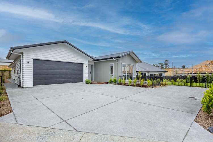 28 Tukutata Crescent_0