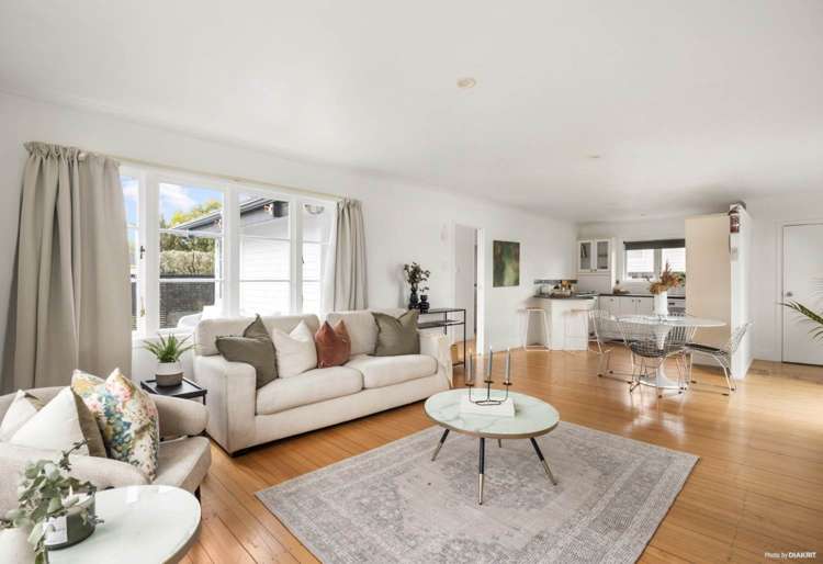 22 Strid Road Te Atatu South_1