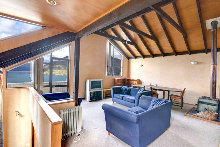 118b Wynyard Crescent Fernhill/Sunshine Bay_6