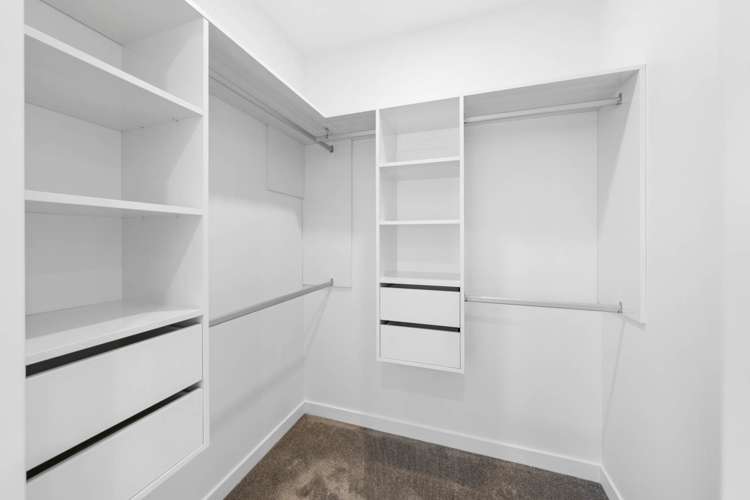 57 Karaka Village Parade Karaka_8