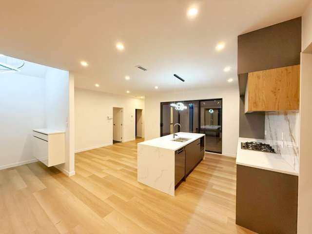 6 Kobe Street 1694_3