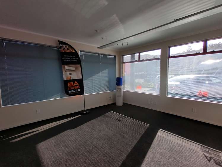 2/55 Kenepuru Drive Porirua_16