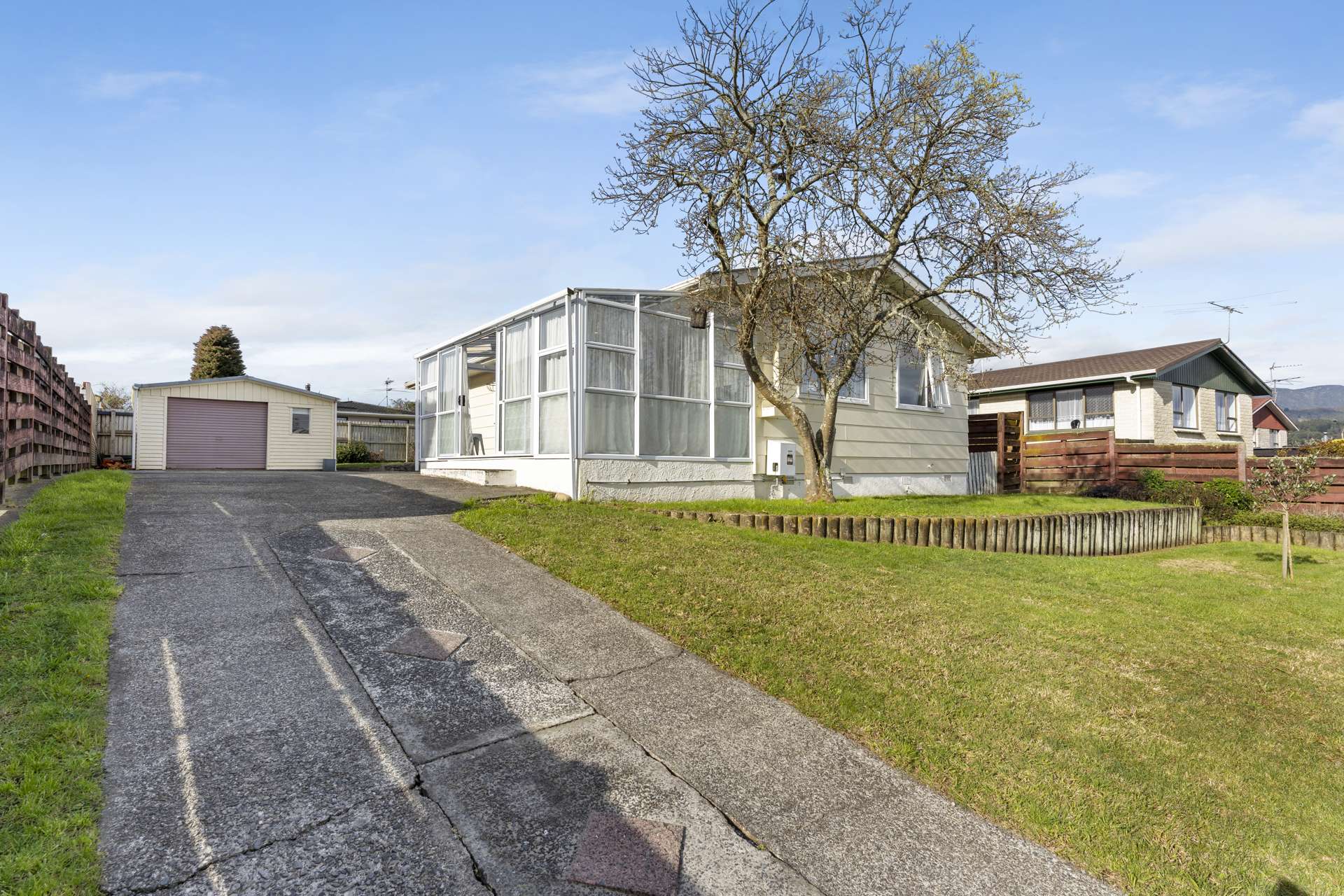 5 Kansas Grove Totara Park_0