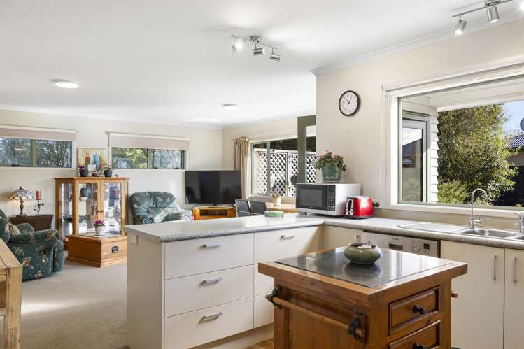 1/9 Koha Road Taupo_9