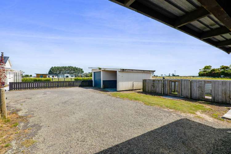 84 Mawhitiwhiti Road Normanby_25