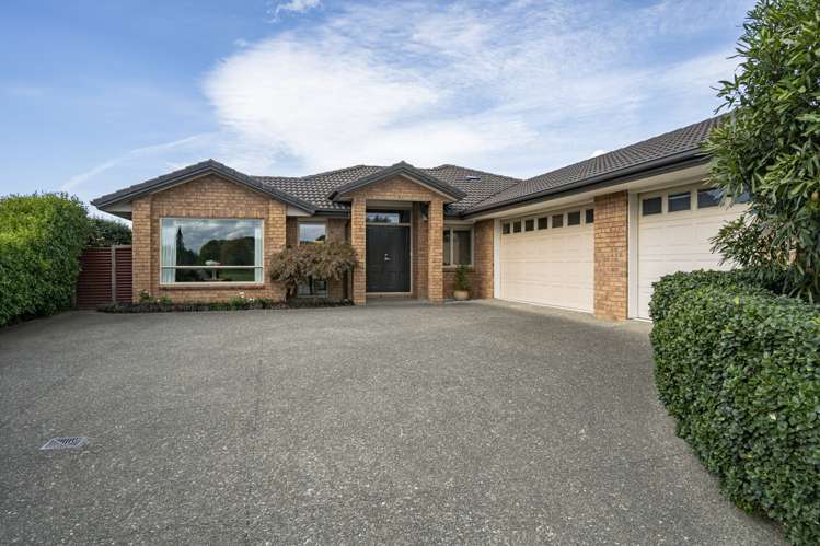 105 Saxton Road Stoke_1