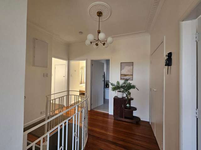 38 Windsor Road Maeroa_1