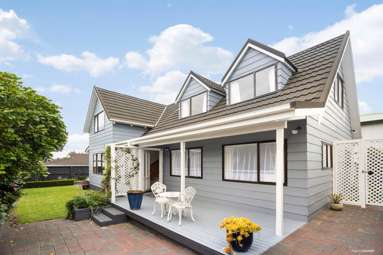 2/547 Hillsborough Road_1