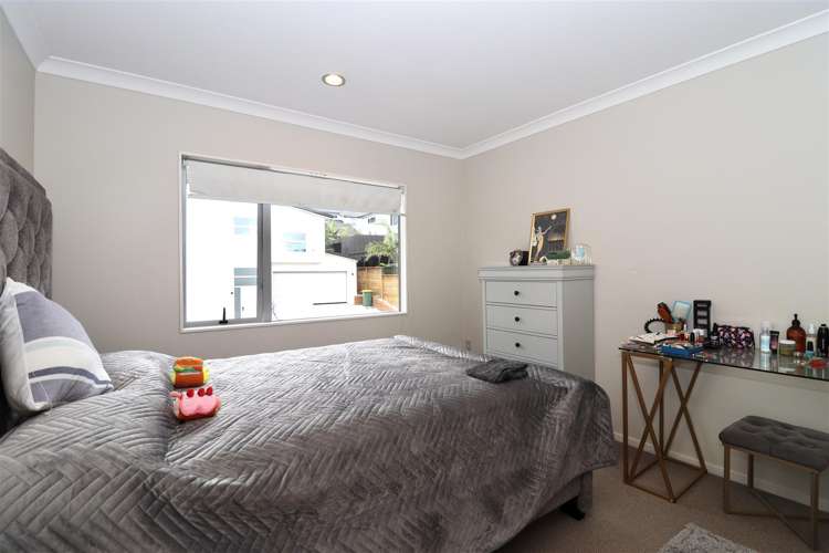 4 Beatrice Place Flat Bush_11