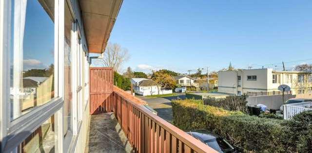 3/156 Hendon Avenue Mt Albert_2