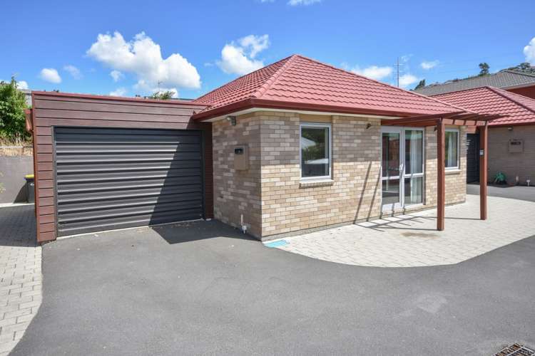 66f Law Street Caversham_1