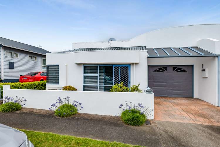 15a Bulteel Street New Plymouth Central_25