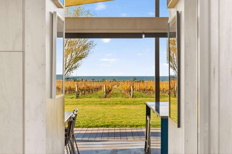 15 Tirohanga Road Haumoana_9