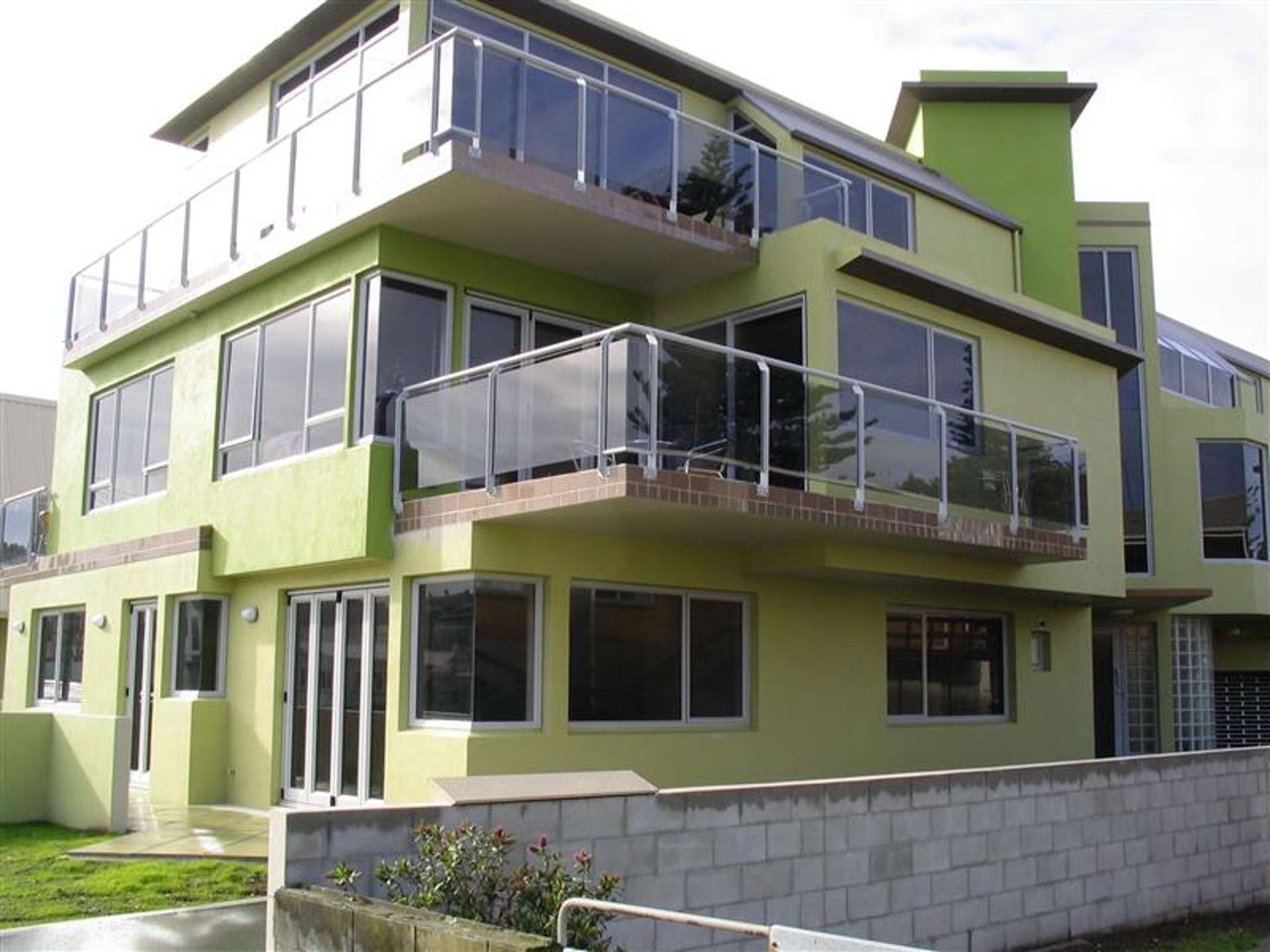 4A Pacific Avenue 11229_0