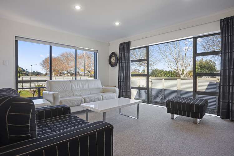 17 Tauranga Road Waihi_8