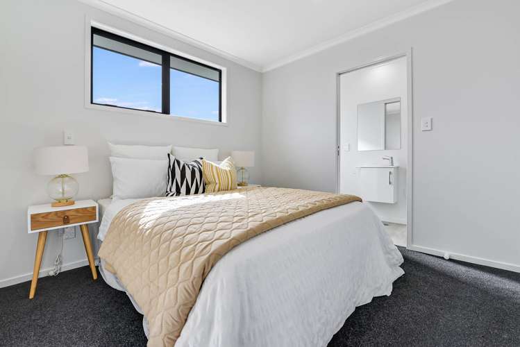 3/3 Tarbett Road Hillcrest_9