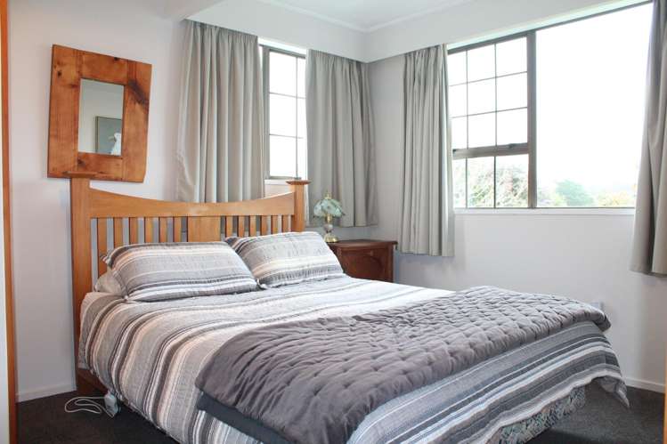 51 Tenby Street Moeraki_12