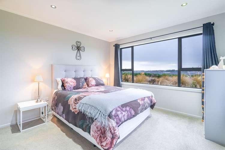 71 Sunrise Drive Seaward Bush_7