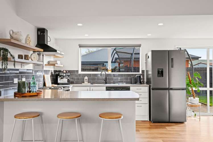 2 Wildberry Street Woolston_1