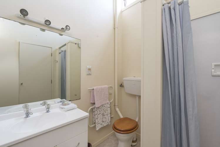 1a Dolbear Street Titirangi_8