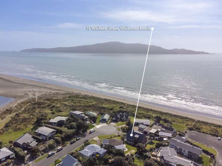 11 Waiheke Street Waikanae Beach_29