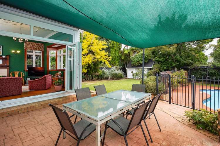 31 Lloyd Avenue Mount Albert_8