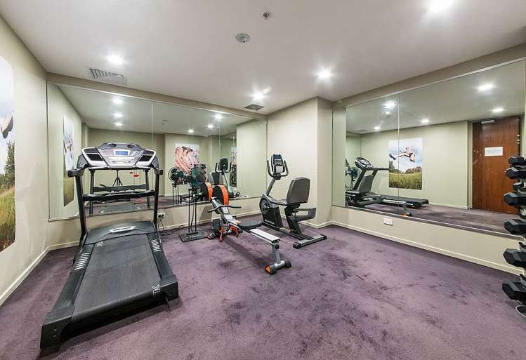 7i/15 Mount Street_0