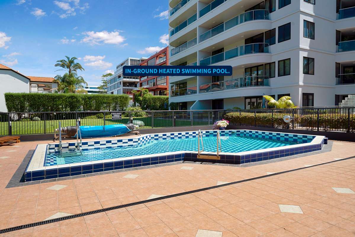 2i/175 Hurstmere Road_3