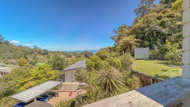 7 Lucy Road Waiomu_1