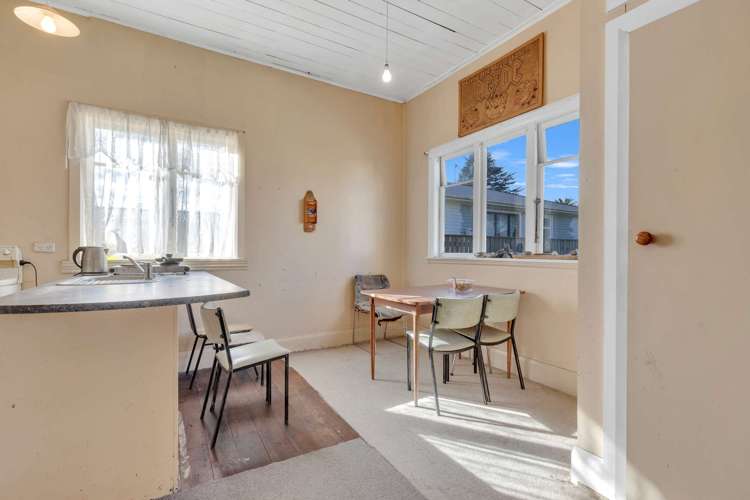 289 High Street Dannevirke_8