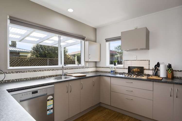 9 Crisp Drive Papamoa_11