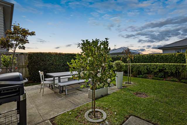 Smart Buy, Simple Living, Lockup & Leave