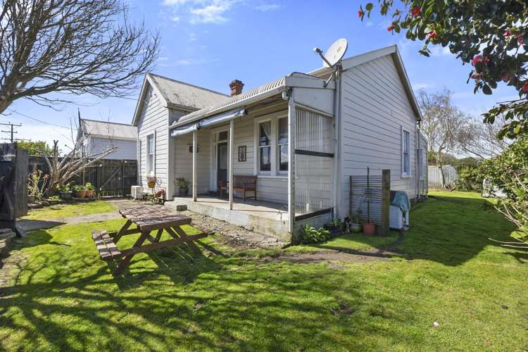 49 Parris Street Waitara_1