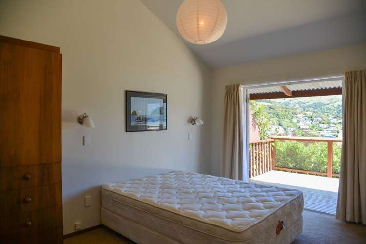 17 Settlers Hill Akaroa_11