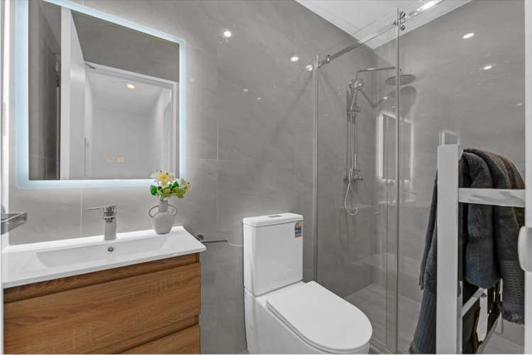 1/21 Baird Street Howick_11