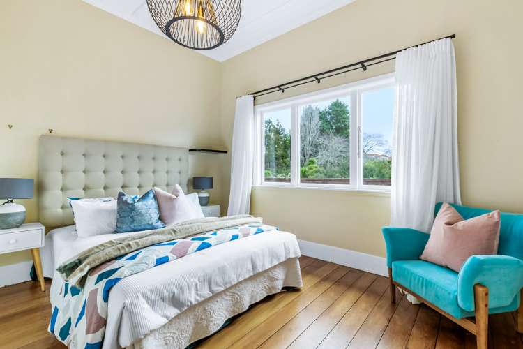 518d West Coast Road Oratia_16