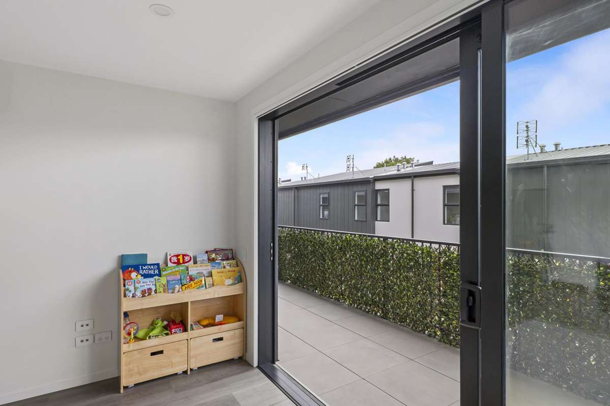 104/272 Barbadoes Street_4