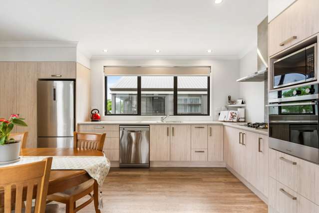 269/61 Golden Sands Drive Papamoa_1